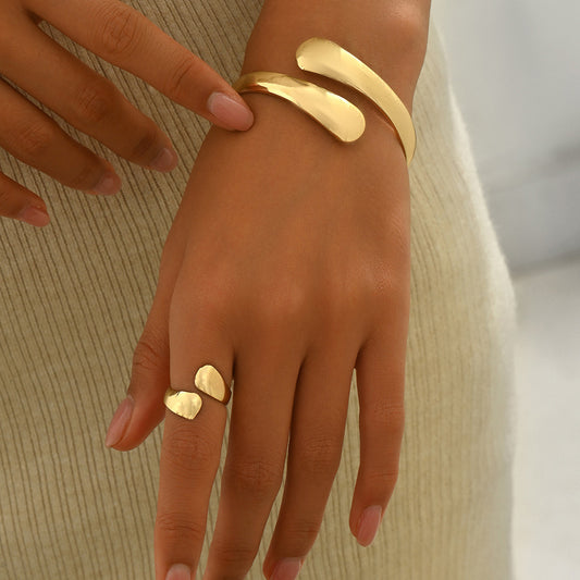 SET BRACELET ET BAGUES